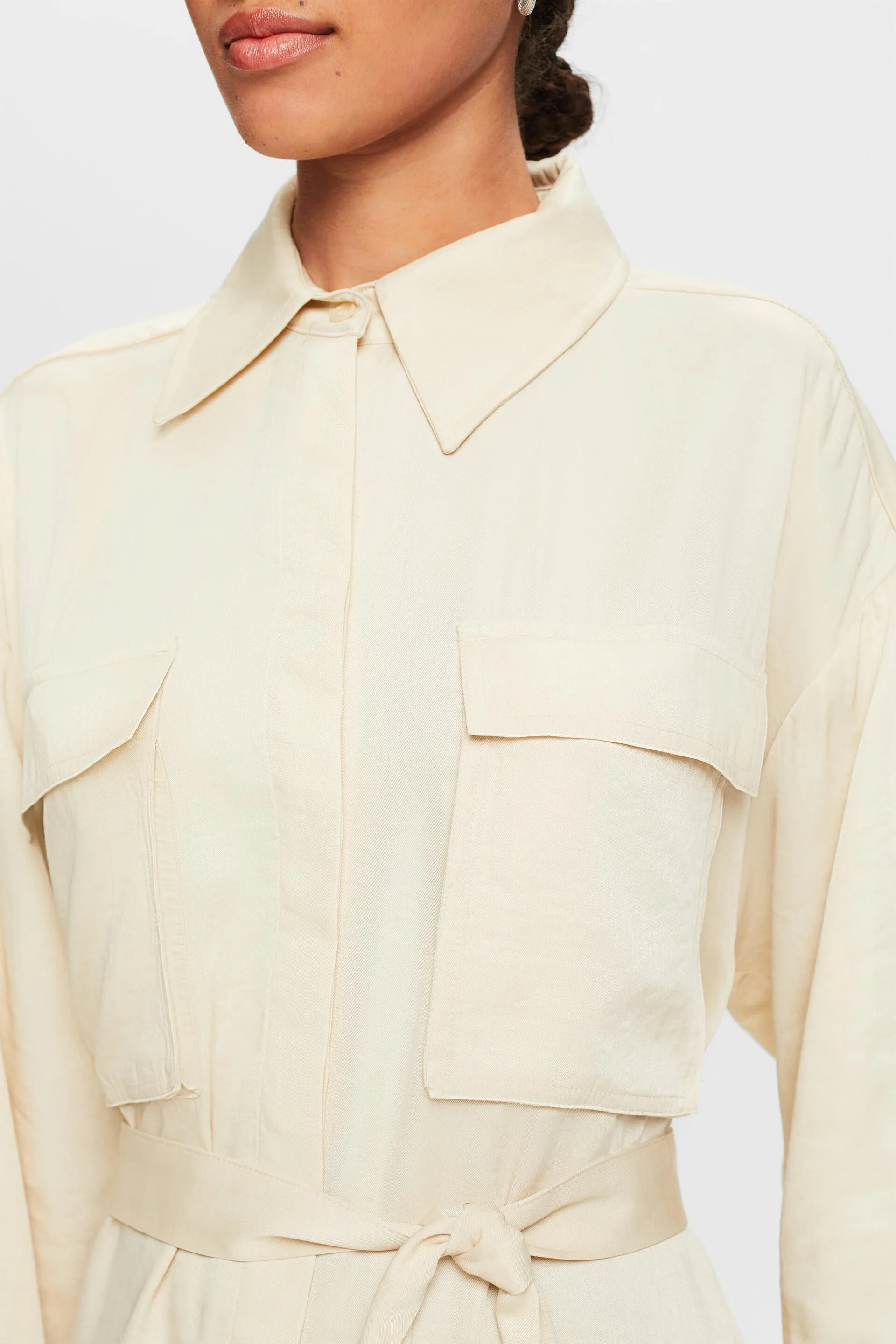 Abito camicia con cintura