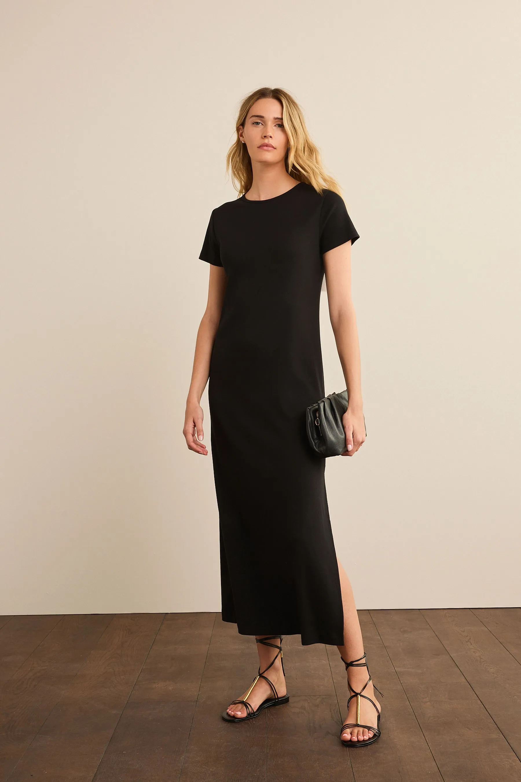 Abito maxi a colonna a T-shirt a coste con spacco