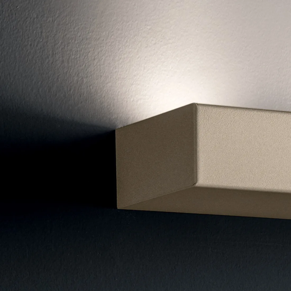 Applique moderno Illuminando UP UP4SL GX53 LED metallo monoemissione parete
