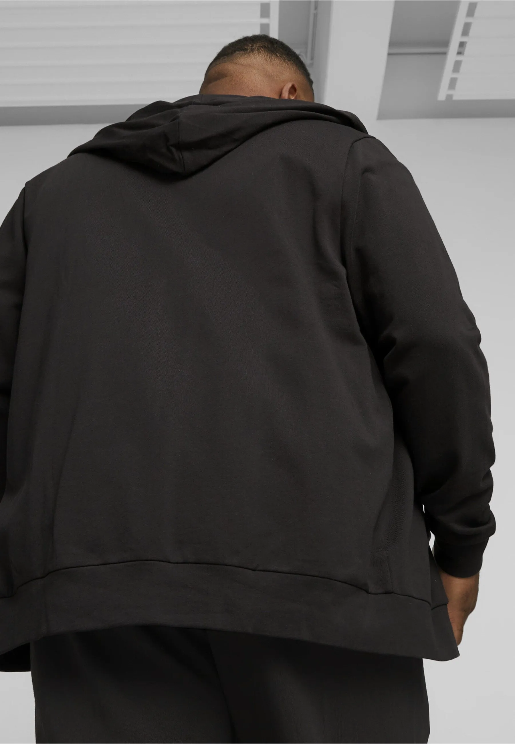 BETTER ESSENTIALS - Felpa con zip