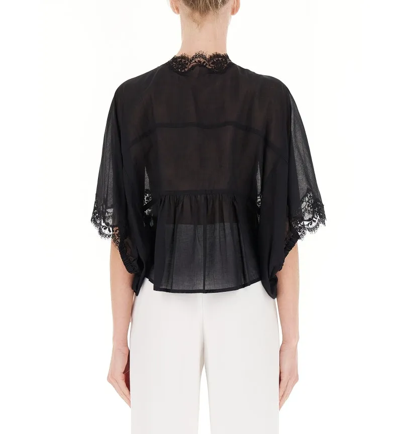 Blusa con pizzo