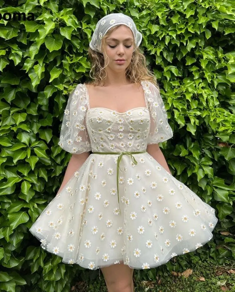 Booma Ivory Daisy Tulle Mini abiti da ballo Sweetheart maniche corte Fiori sopra il ginocchio A Line Abiti da festa Ballo formal