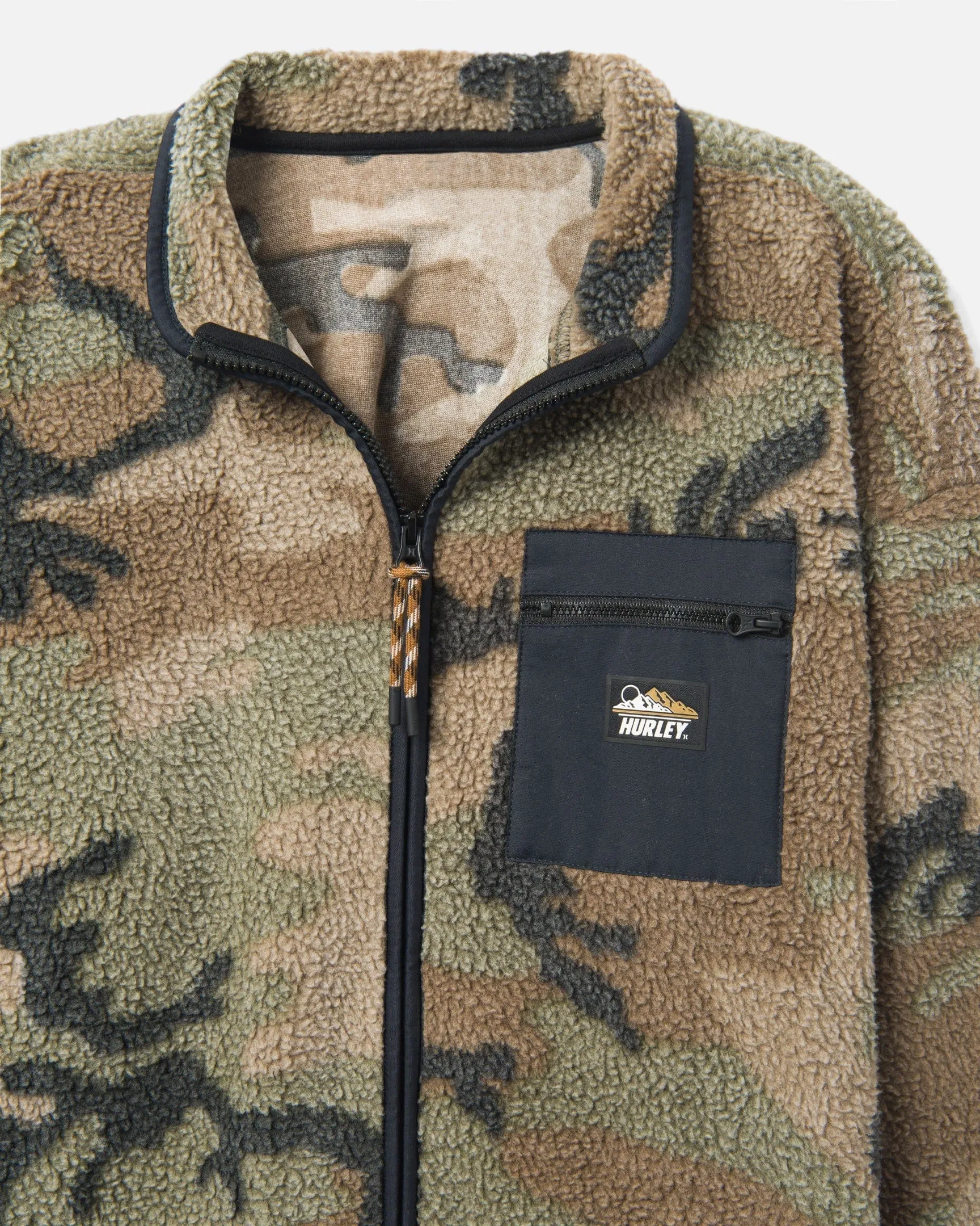 BOULDER CAMO BURRITO ZIP
