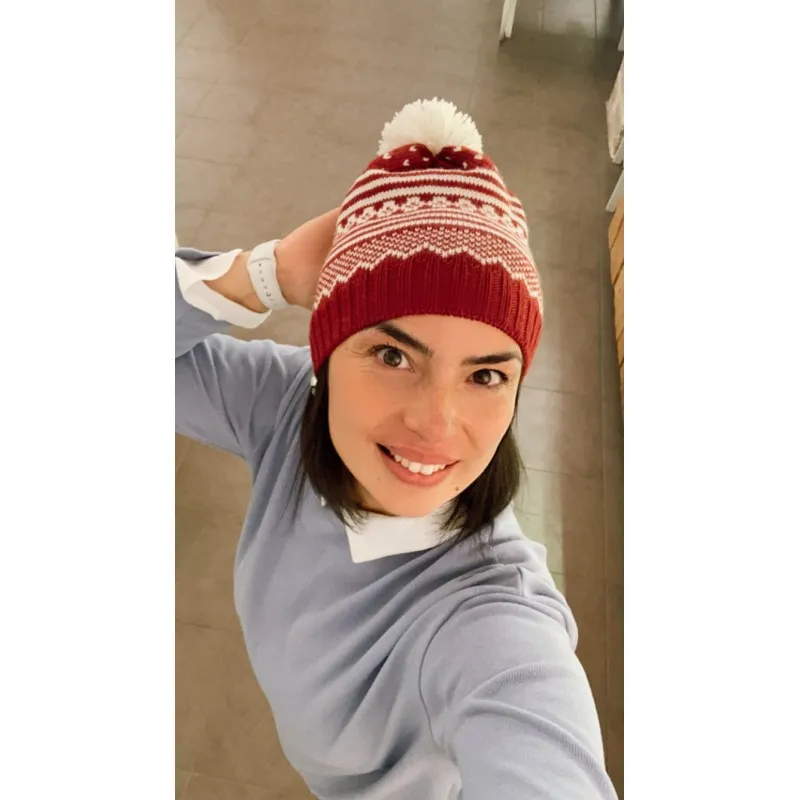 Cappello pura lana Pon Pon bianco bordeaux - Fatto a Mano