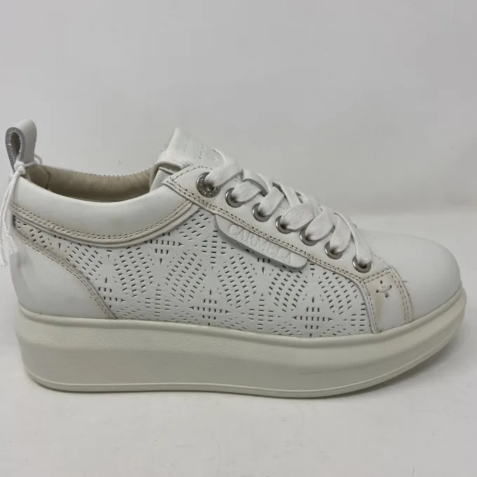Carmela sneaker stringata in pelle