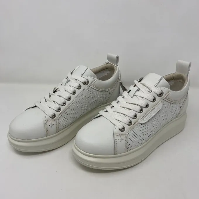 Carmela sneaker stringata in pelle