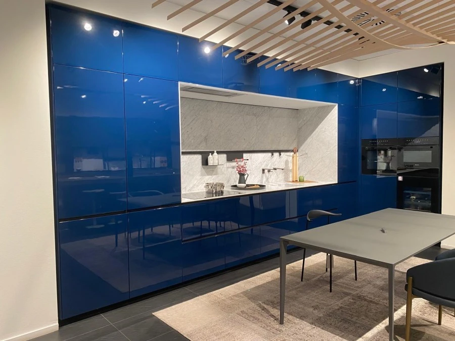 Cucina angolare Valcucine Artematica laccata