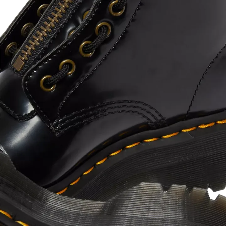 Dr. Martens stivale con zeppa Sinclair Vegan 26410001 nero