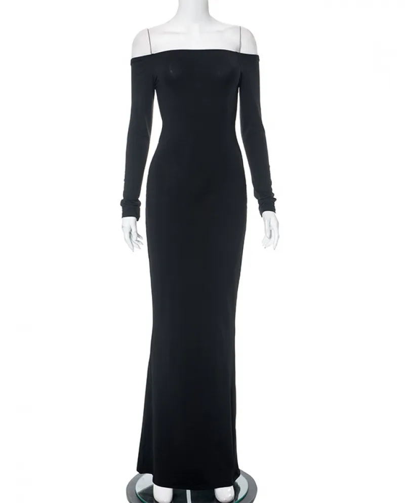E gonna lunga cava con spacco alto alla moda. Abito a maniche lunghe con top a tubo alla moda e vendita calda