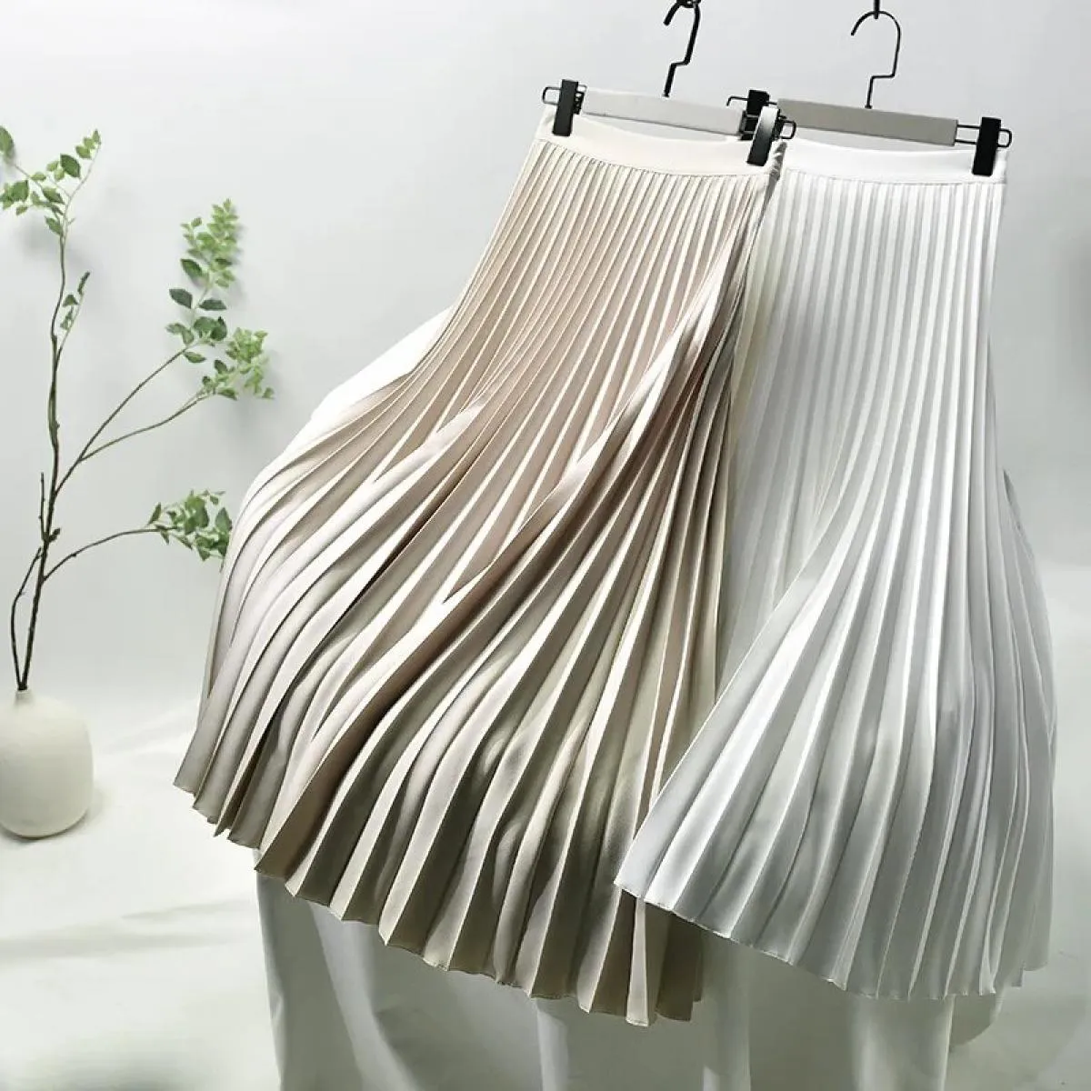 Gonna lunga in twill a pieghe con settore elegante da donna con fodera in chiffon Gonne lunghe bianche con cerniera laterale a v