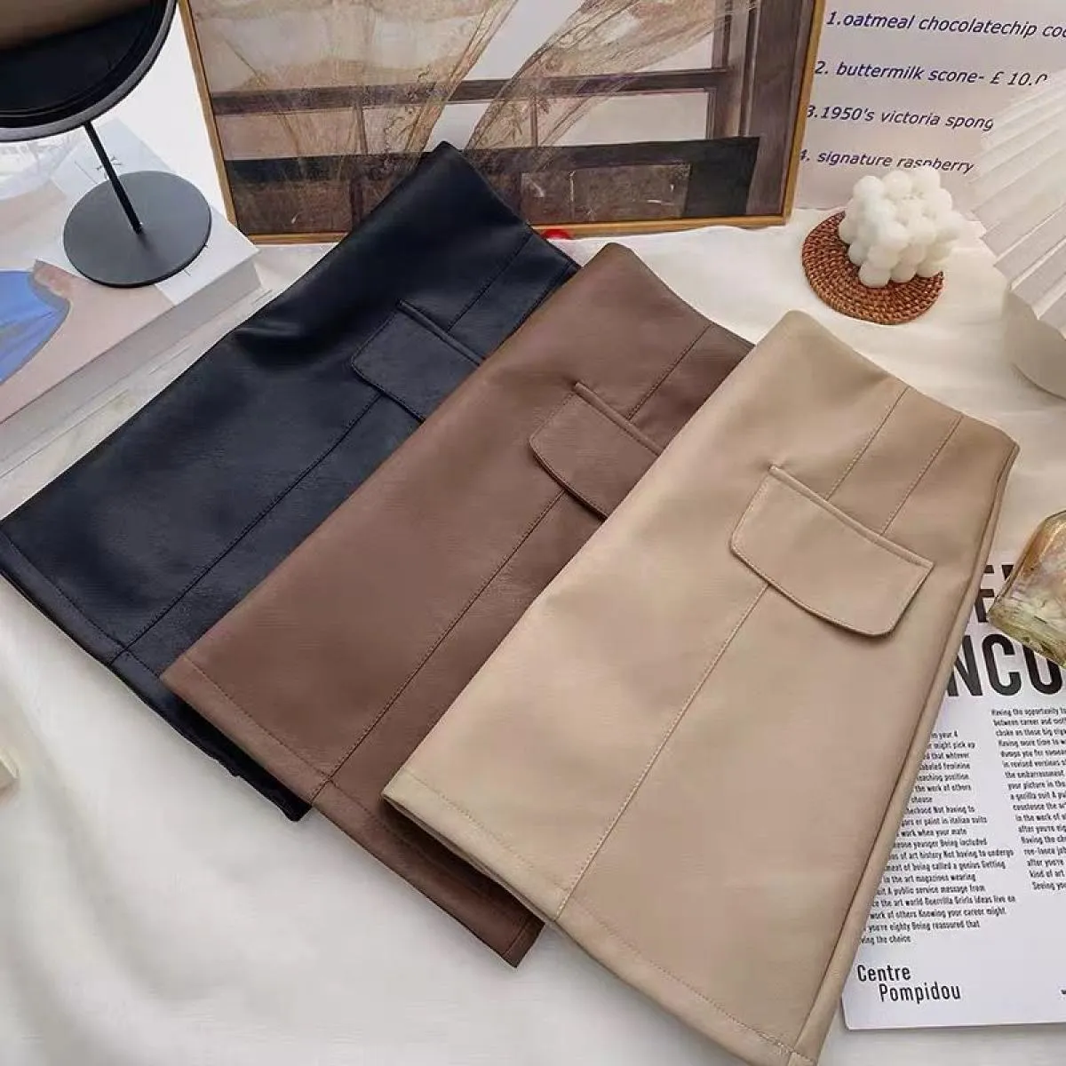 Gonne Donna Slim Daily Simple Ladies Designer Comodo Autunno Tutti abbinati Pu Sopra il ginocchio Stile Casual Retro Solid Nuovo