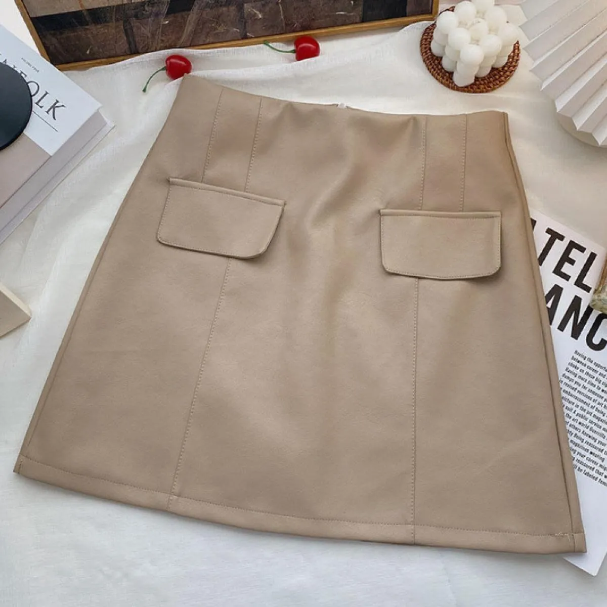 Gonne Donna Slim Daily Simple Ladies Designer Comodo Autunno Tutti abbinati Pu Sopra il ginocchio Stile Casual Retro Solid Nuovo