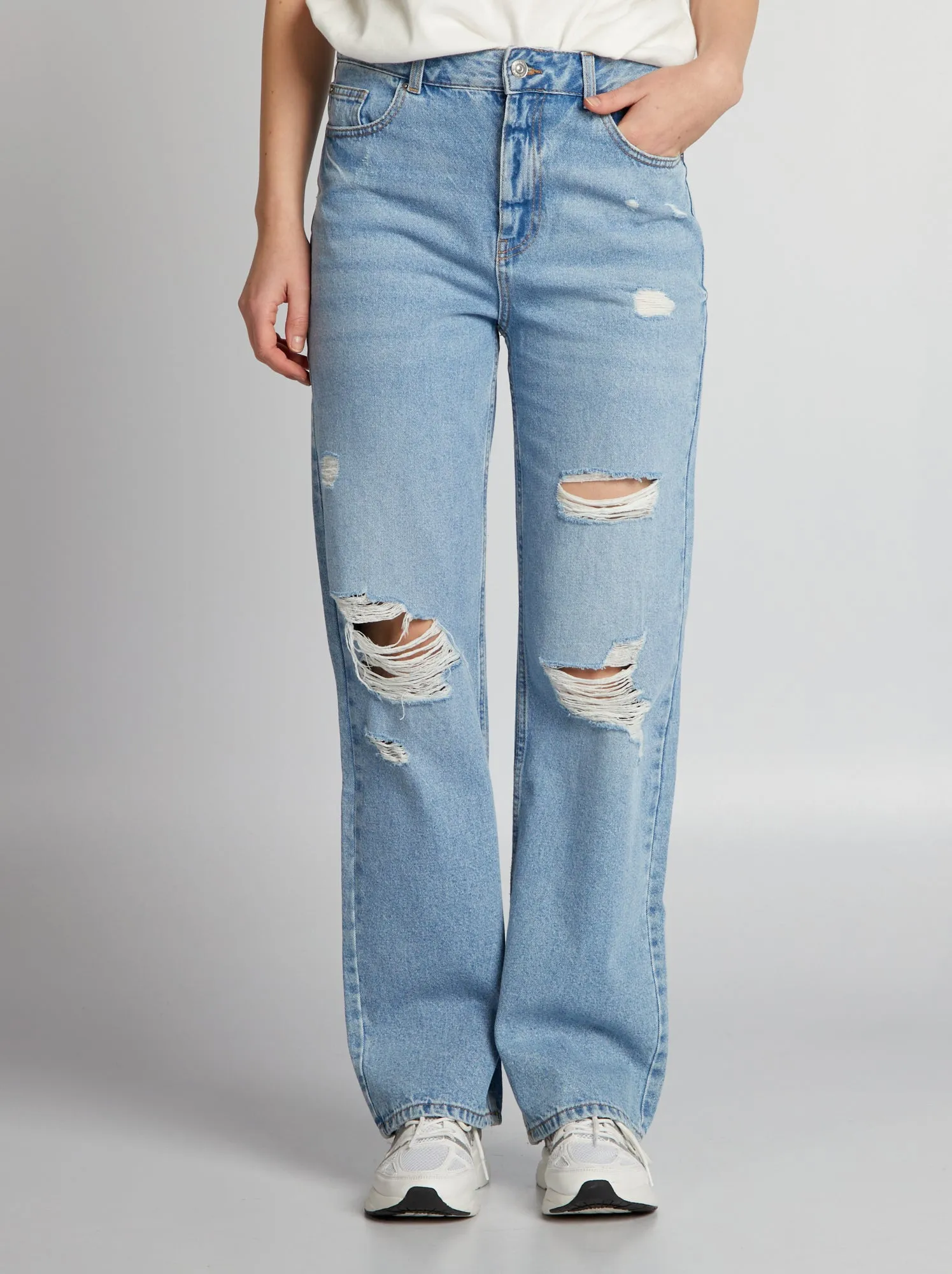 Jeans a palloncino con abrasioni - BLU
