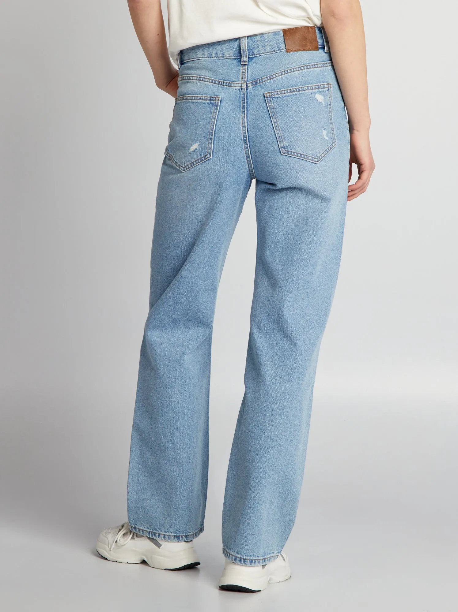 Jeans a palloncino con abrasioni - BLU