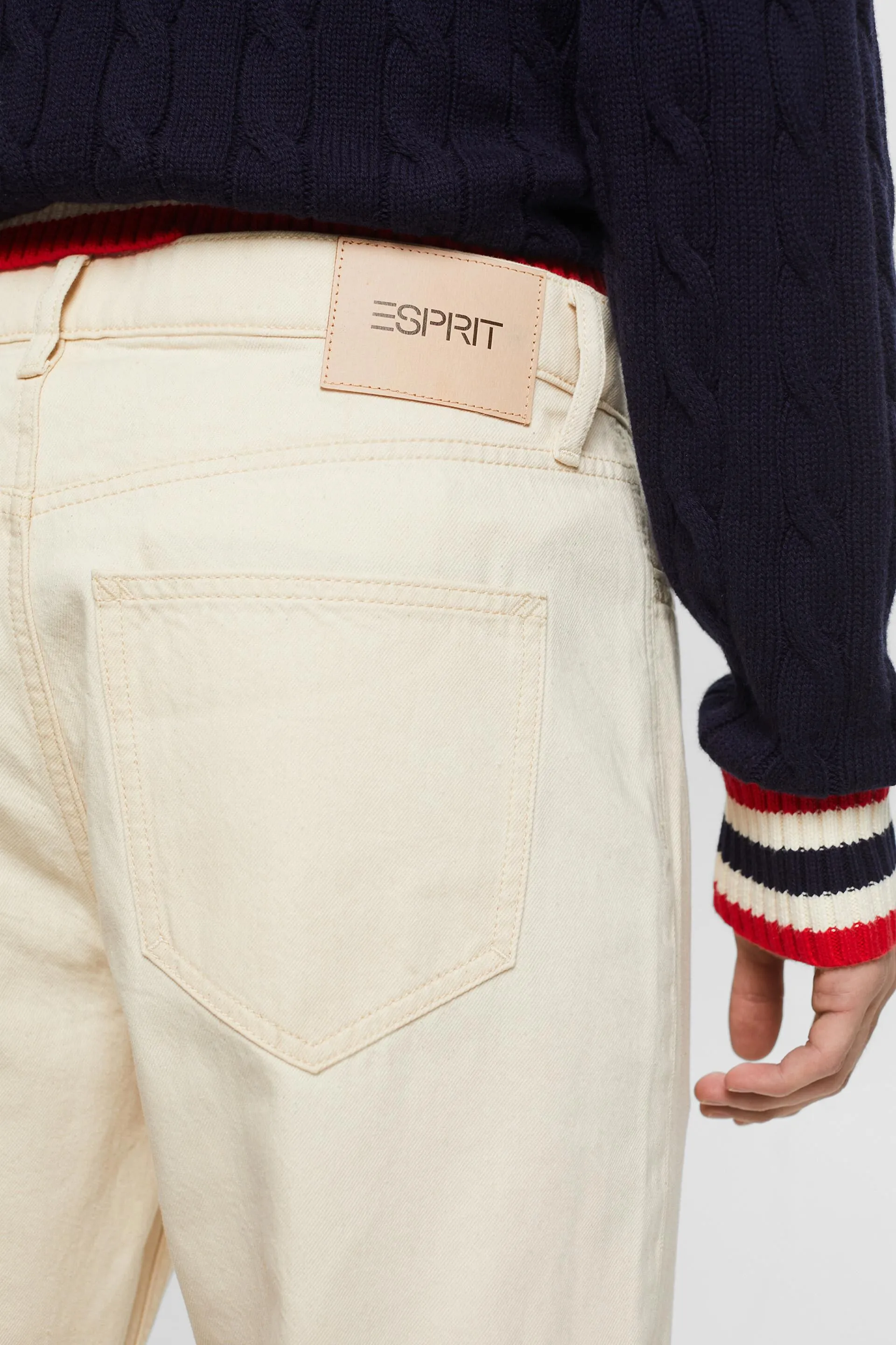 Jeans Regular affusolati a vita media
