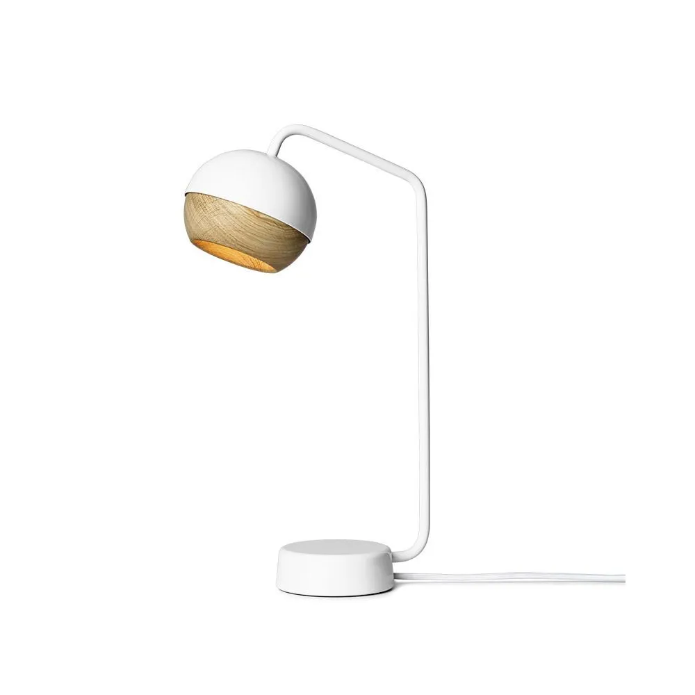 Lampada da tavolo Ray.jf{font-size:18px}bianco, paralume con dettagli in rovere