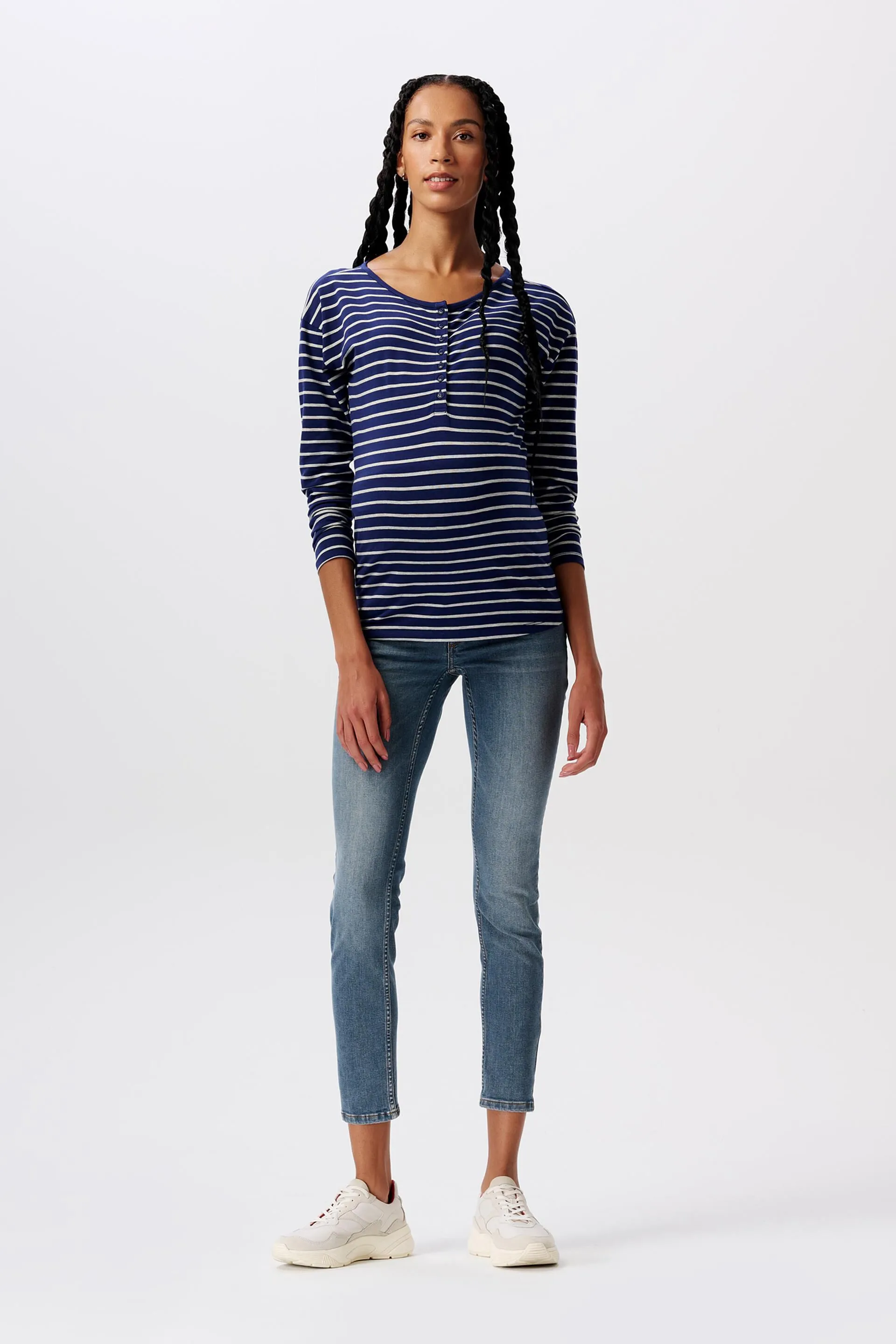 Maglia con collo a serafino a righe a manica lunga