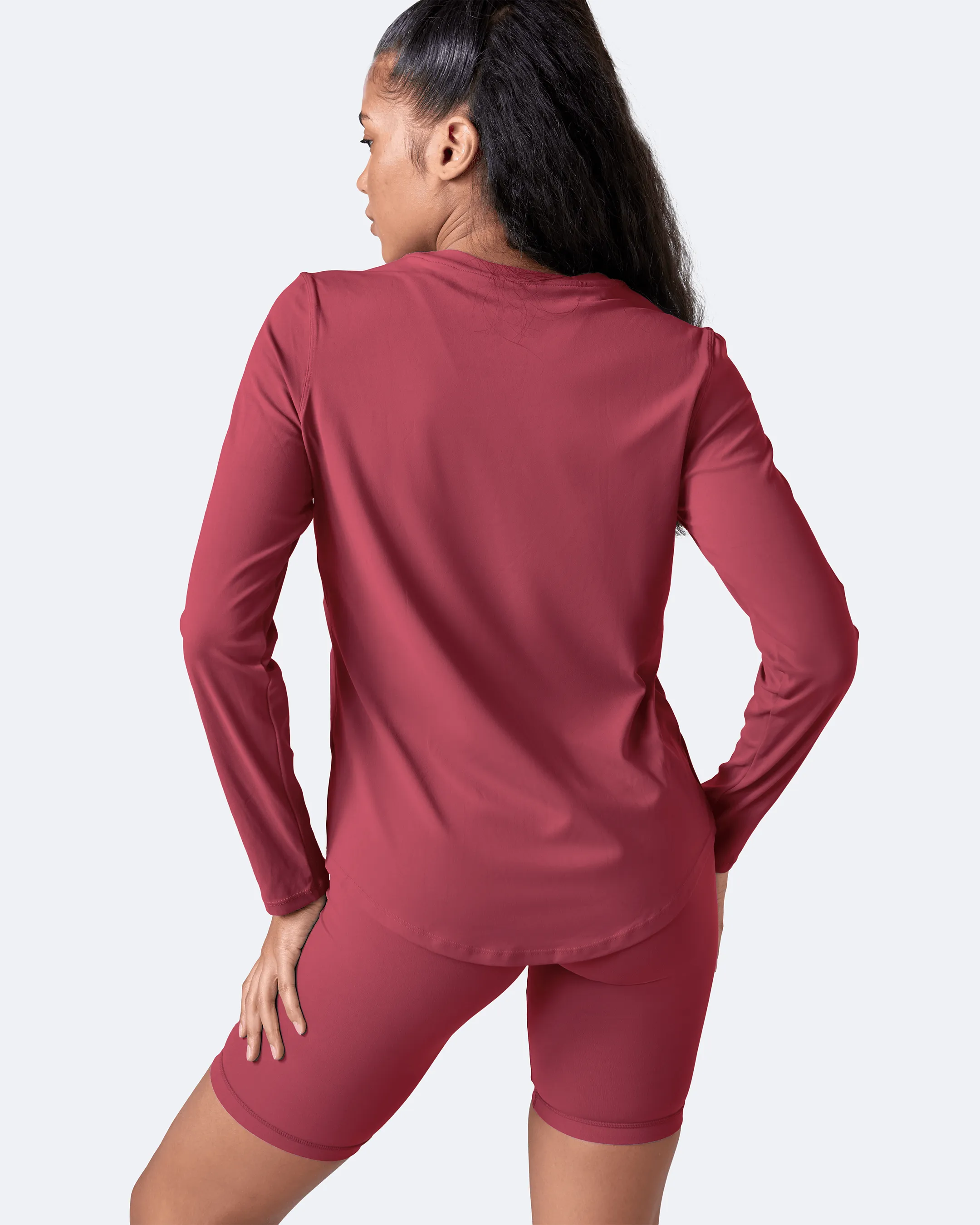 Maglietta a maniche lunghe color rosso passione  