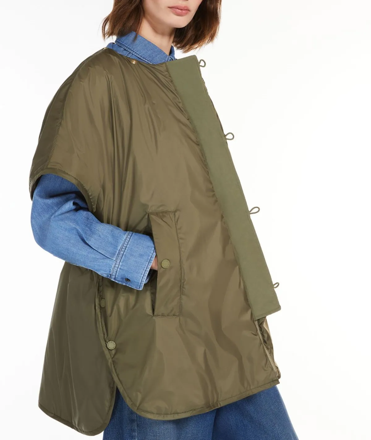 Mantella in tela reversibile idrorepellente