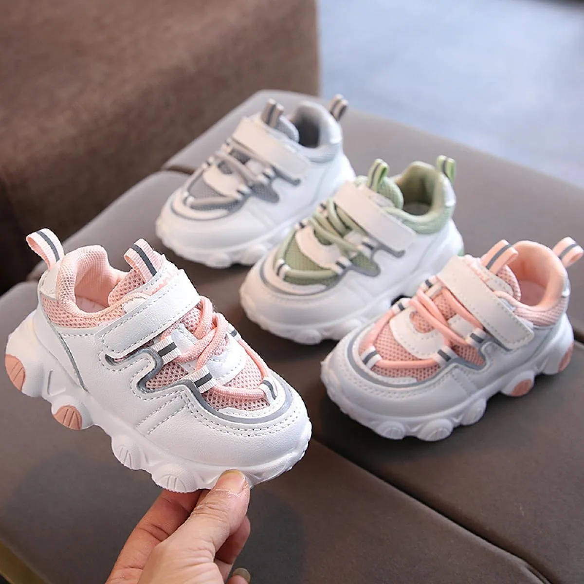 Nuove scarpe da ginnastica robuste alla moda per bambini per bambini piccoli Scarpe da tennis in mesh traspirante per ragazze Sc