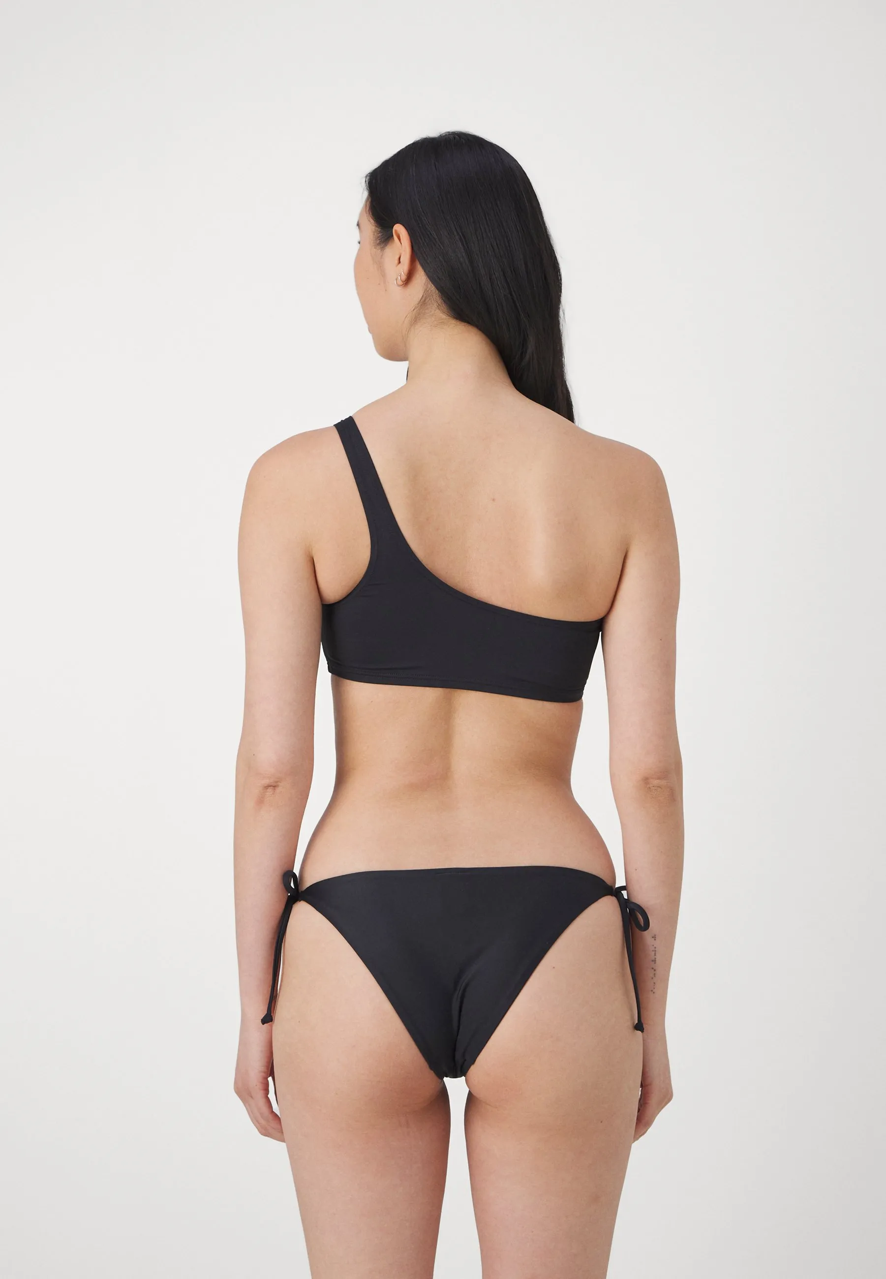 ONESHOULDER - Bikini pezzo sopra