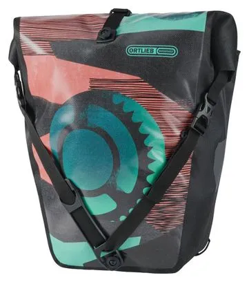 Ortlieb Back-Roller Design Chainring 20L Bike Bag Red Black