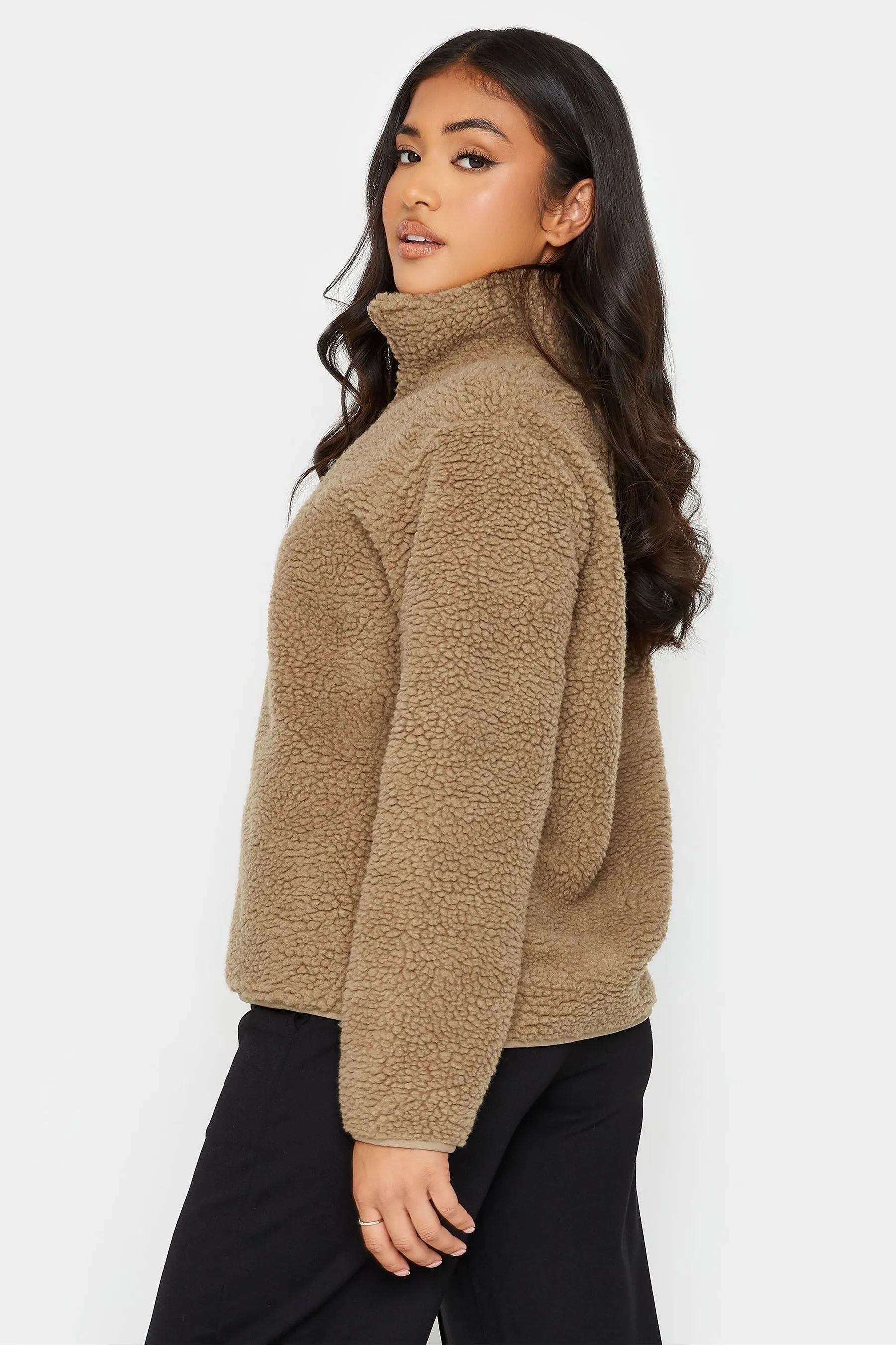 PixieGirl Petite - Top in sherpa con mezza zip
