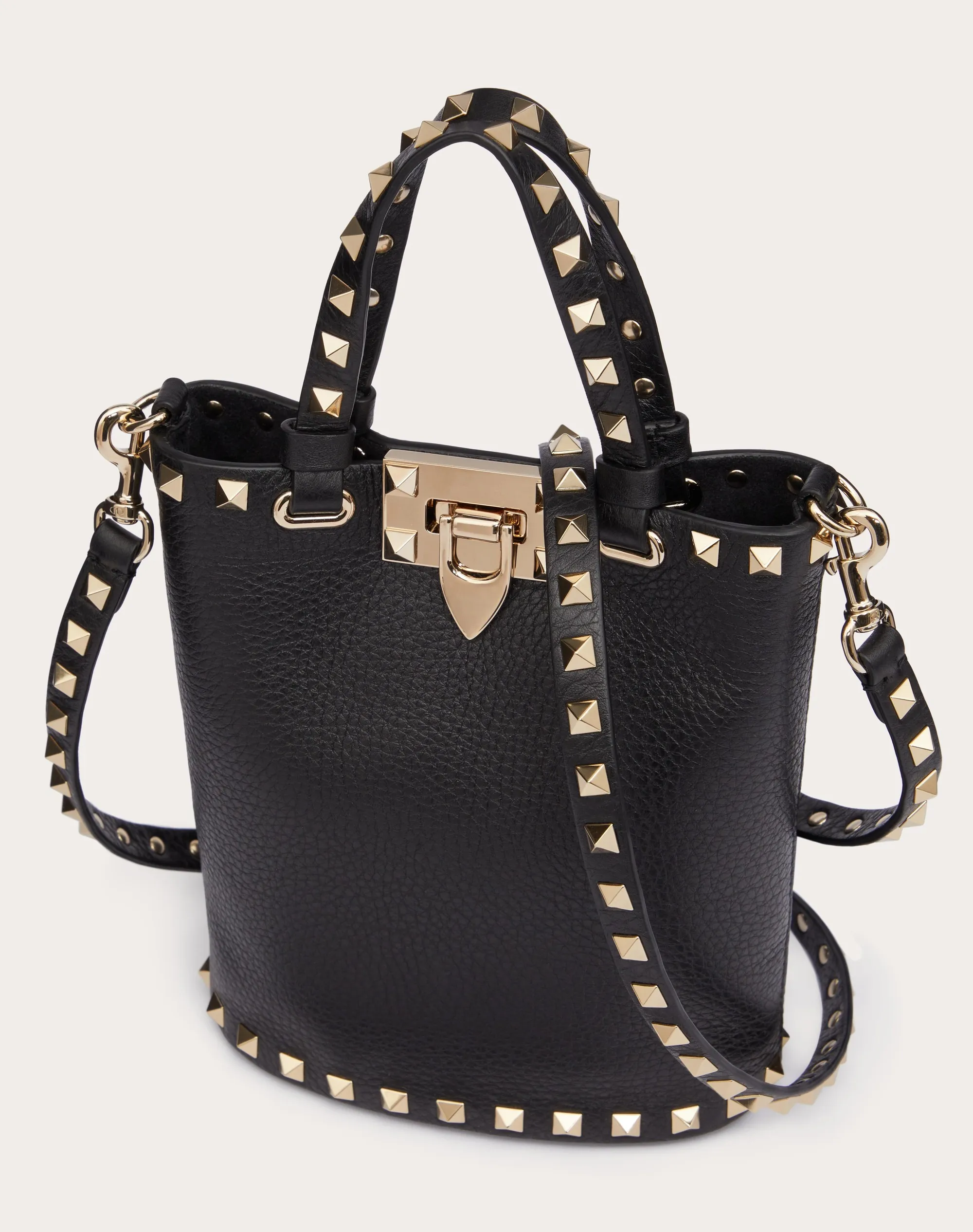 POUCH CON TRACOLLA ROCKSTUD IN VITELLO GRANATO
