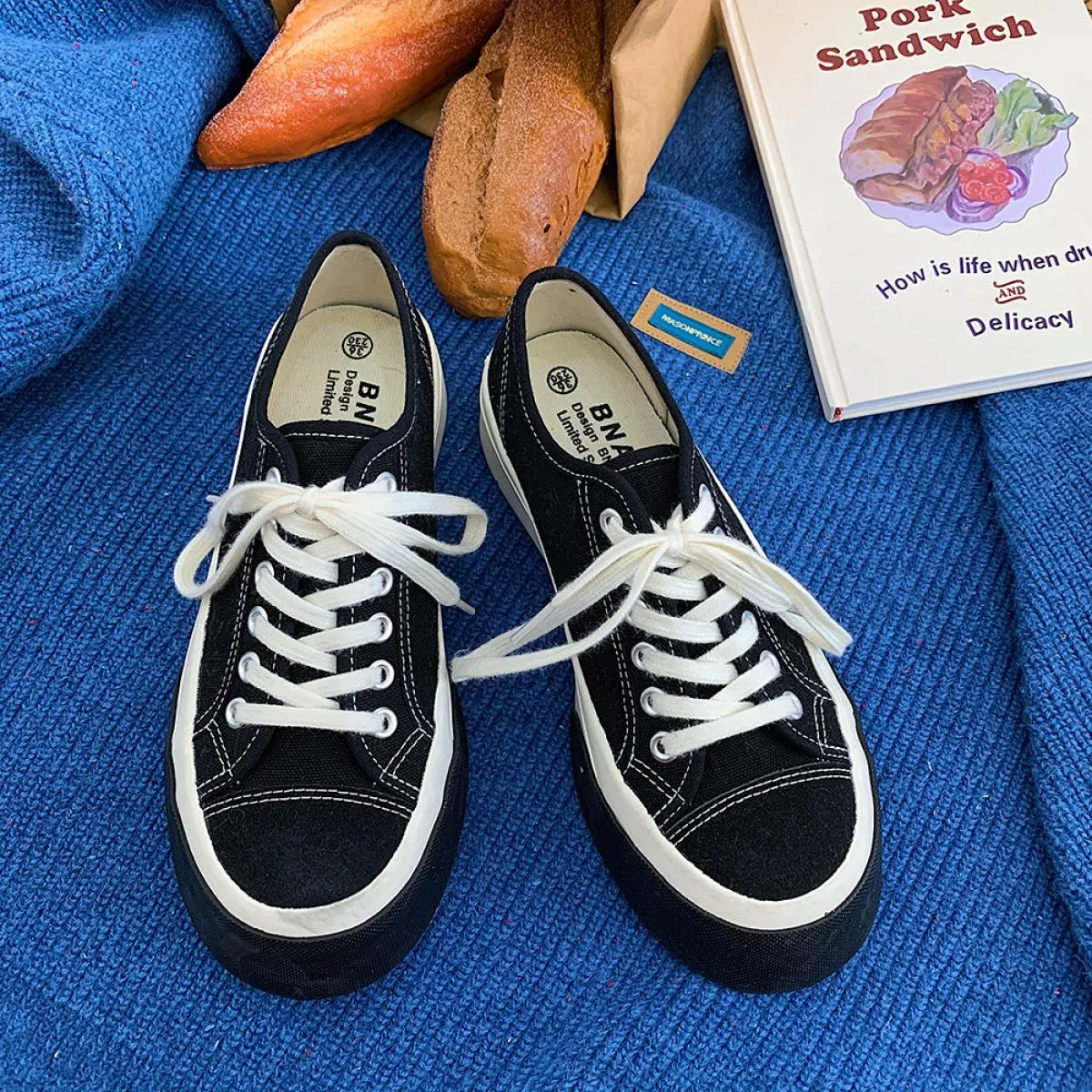 Primavera 2022 nuove sneakers di moda donna scarpe vulcanizzate tela traspirante Casual solido tennis scarpe da corsa femminili