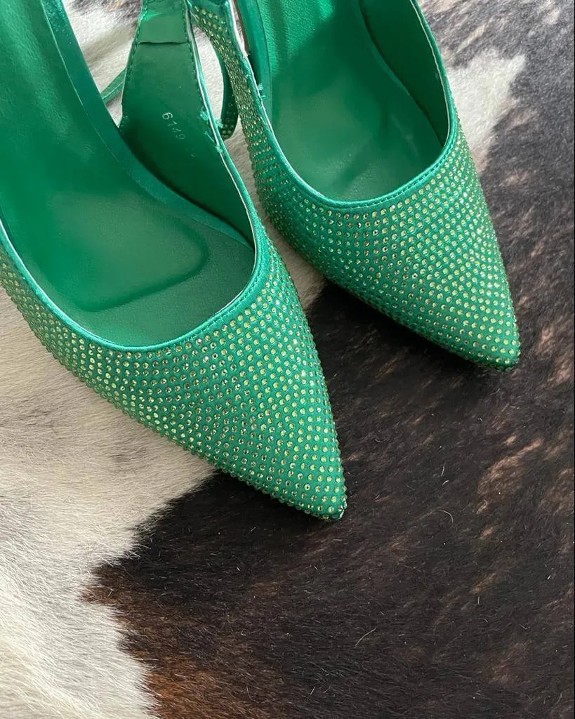 Scarpa con tacco slingback con brillantini VERDE.