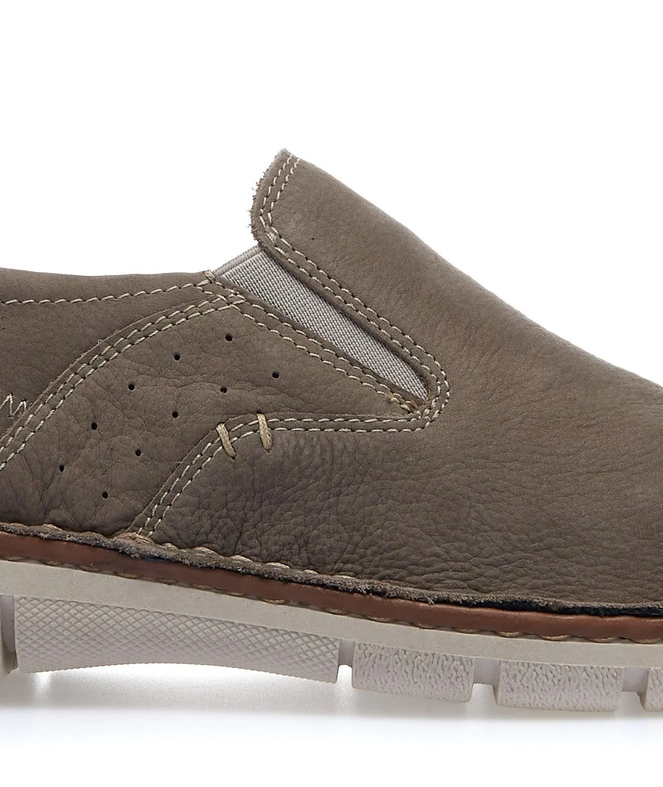 Sneakers slip on in pelle