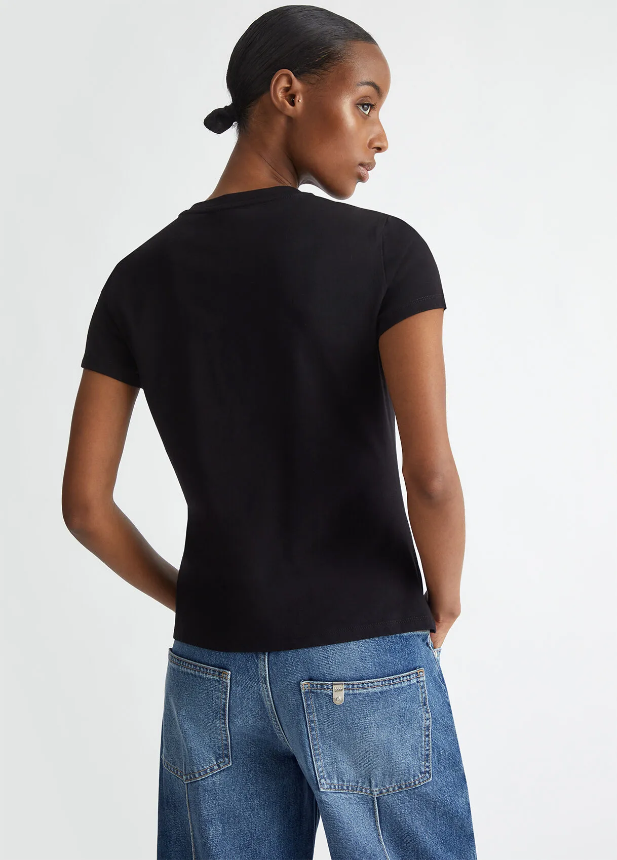 T-shirt con logo e strass