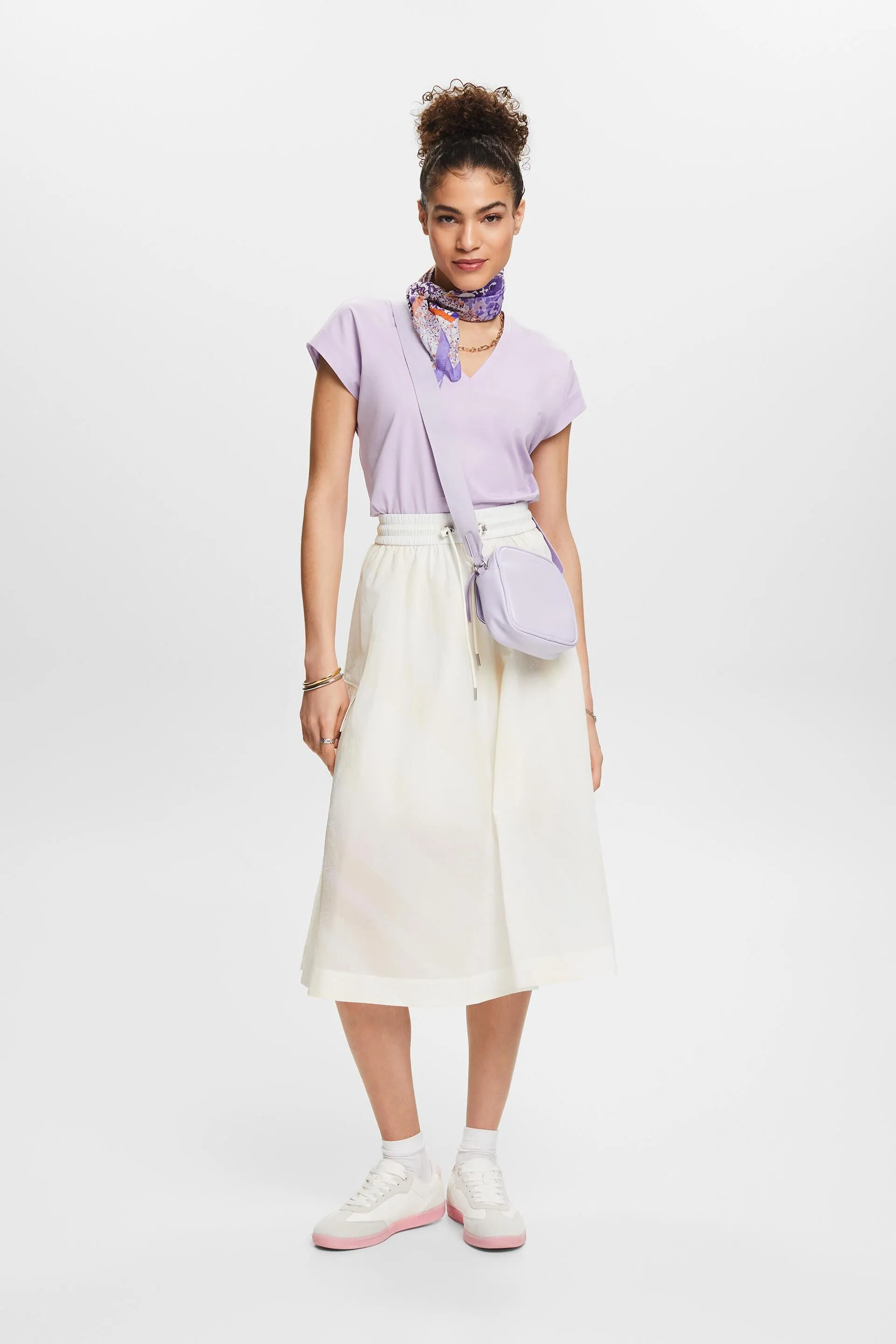 T-shirt scollo a V in cotone Pima mercerizzato