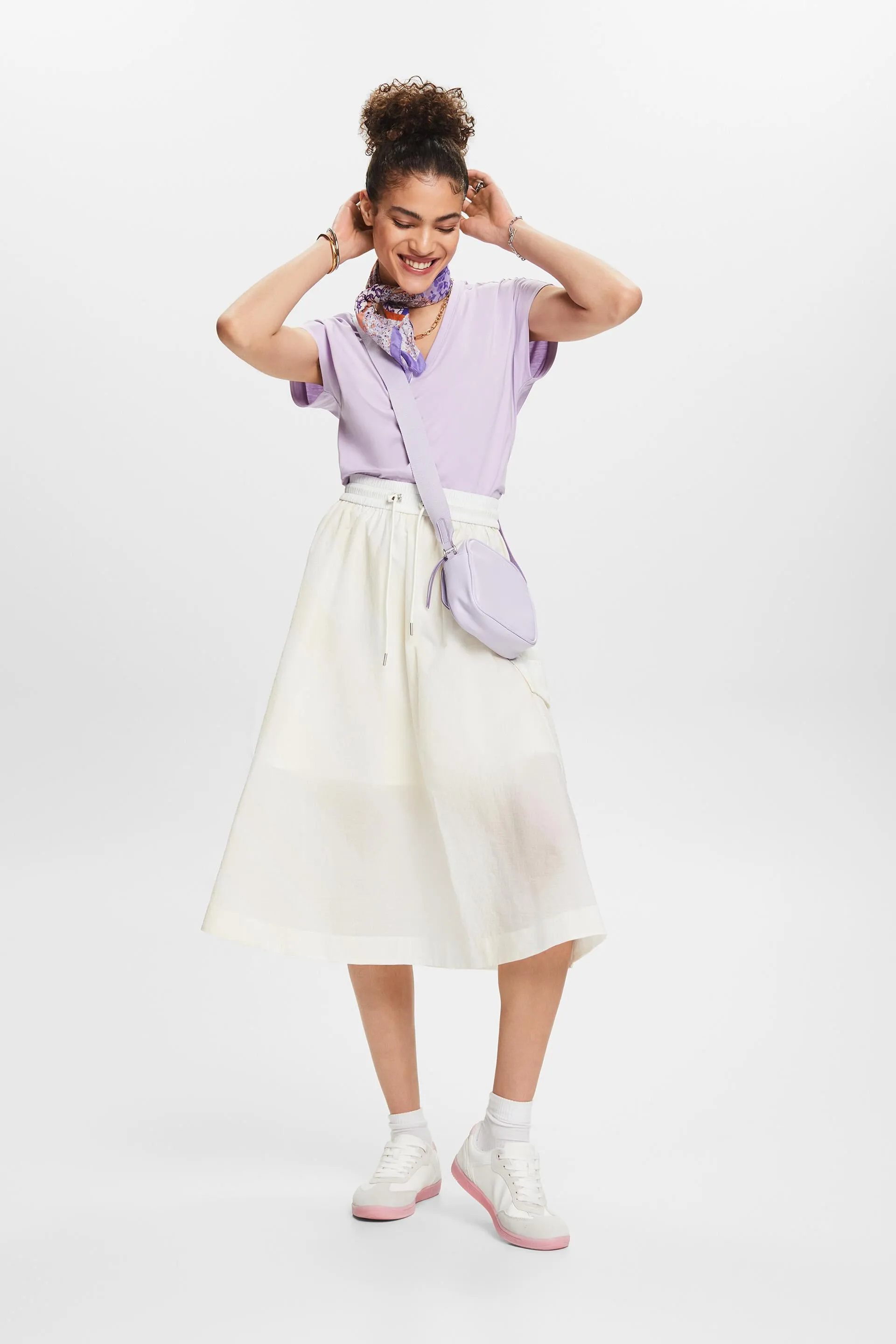 T-shirt scollo a V in cotone Pima mercerizzato